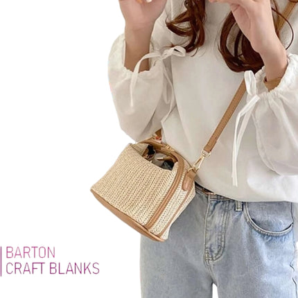Mini clutch handbag